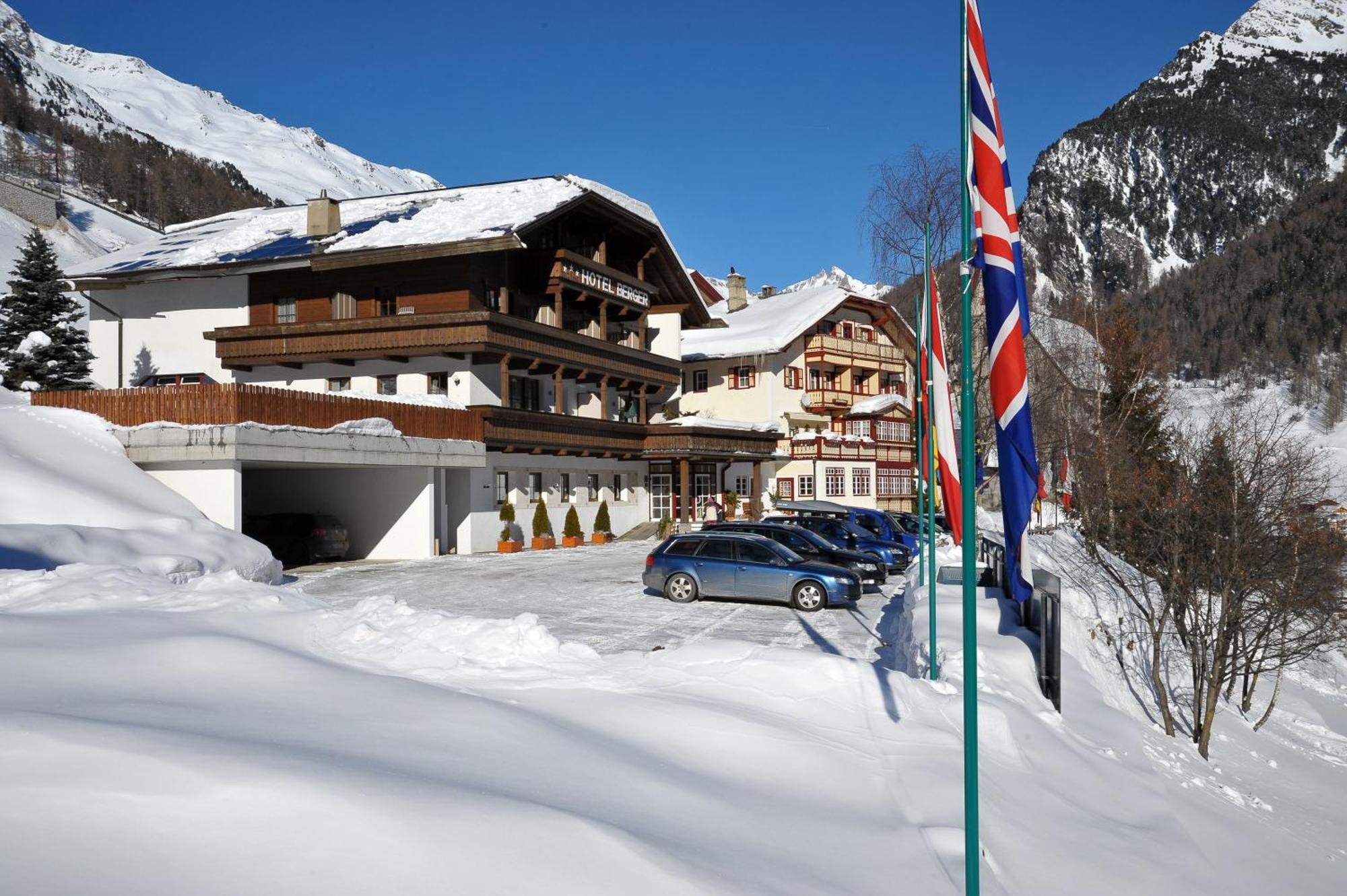 Hotel Berger Superior Riva di Tures Esterno foto